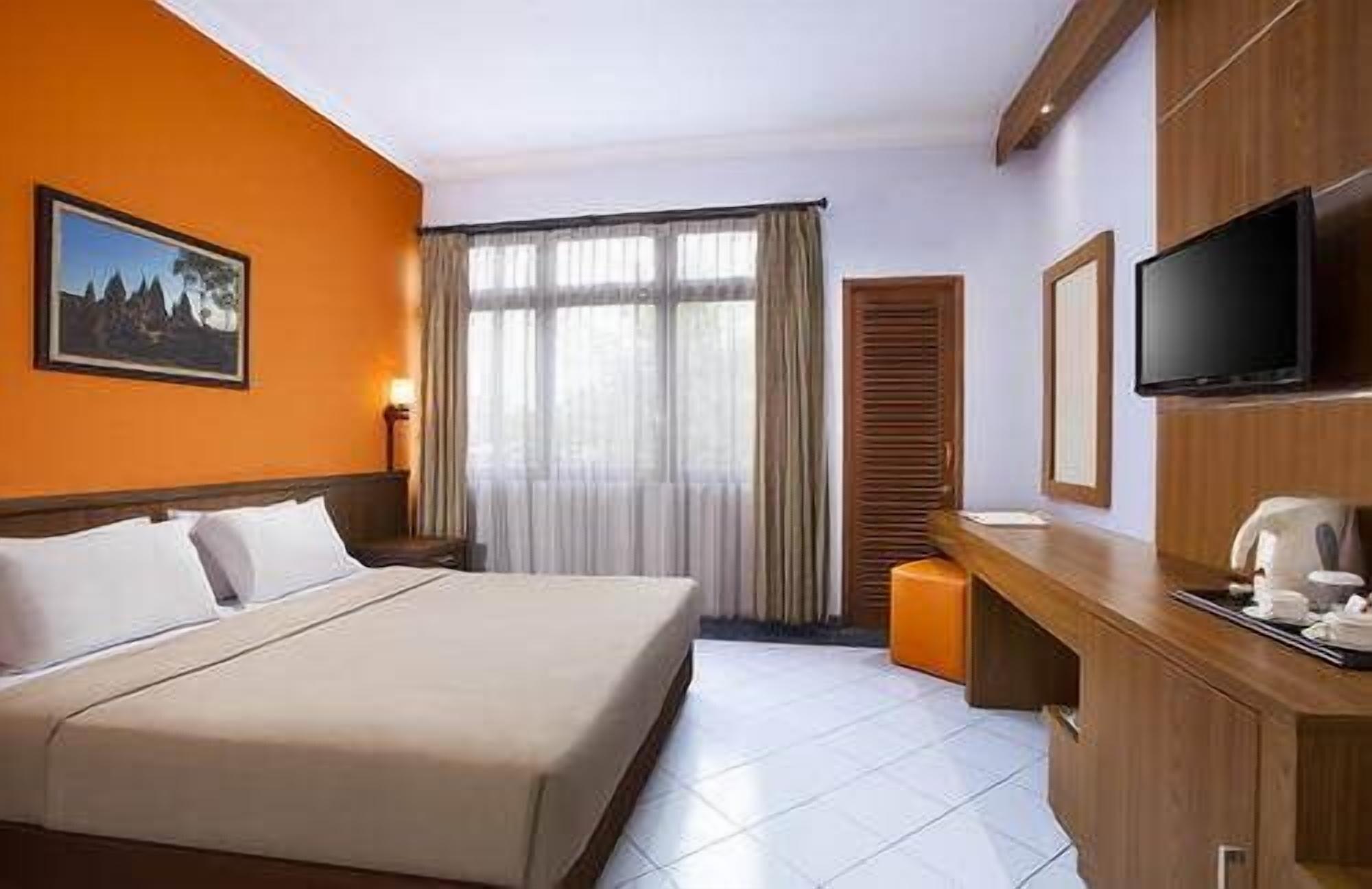 Mmugm Hotel Pakualaman Extérieur photo