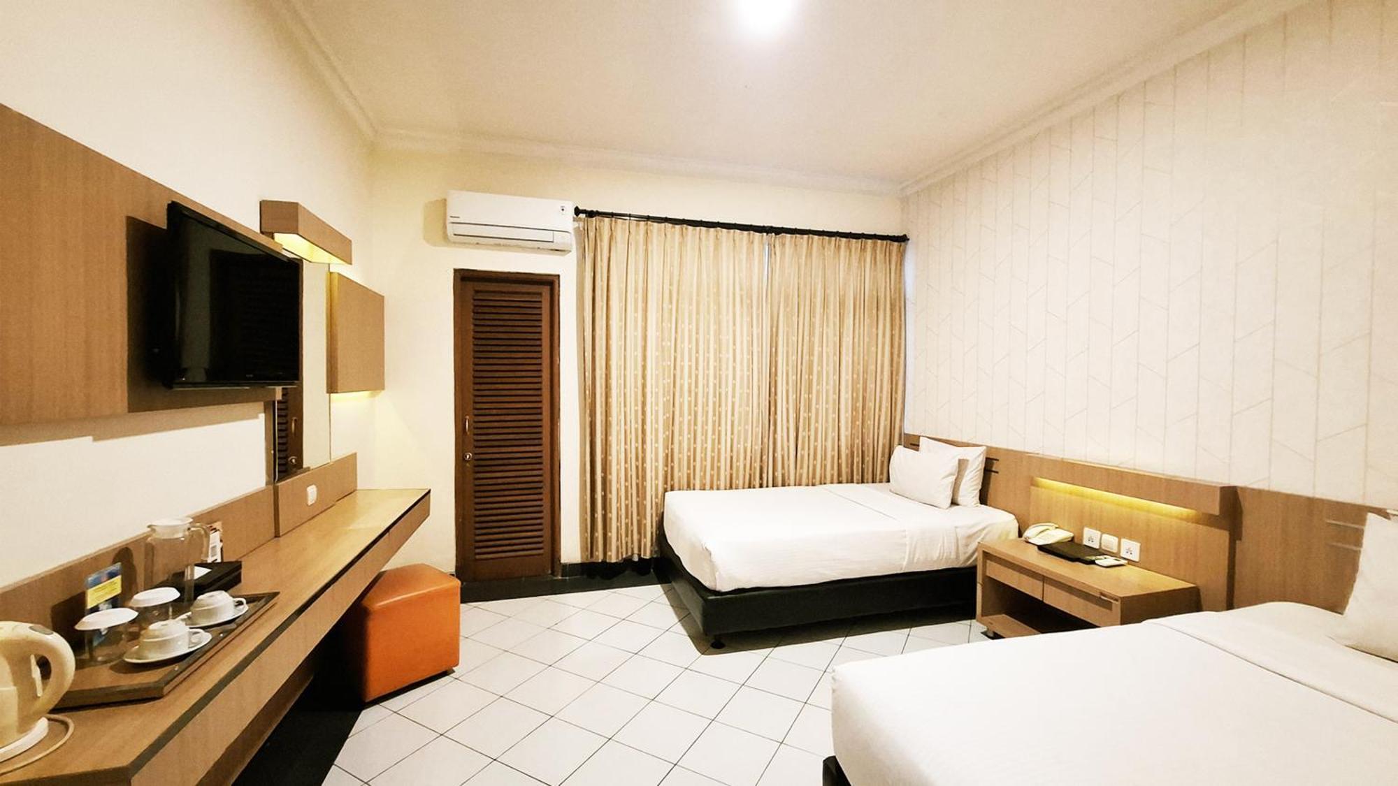 Mmugm Hotel Pakualaman Extérieur photo