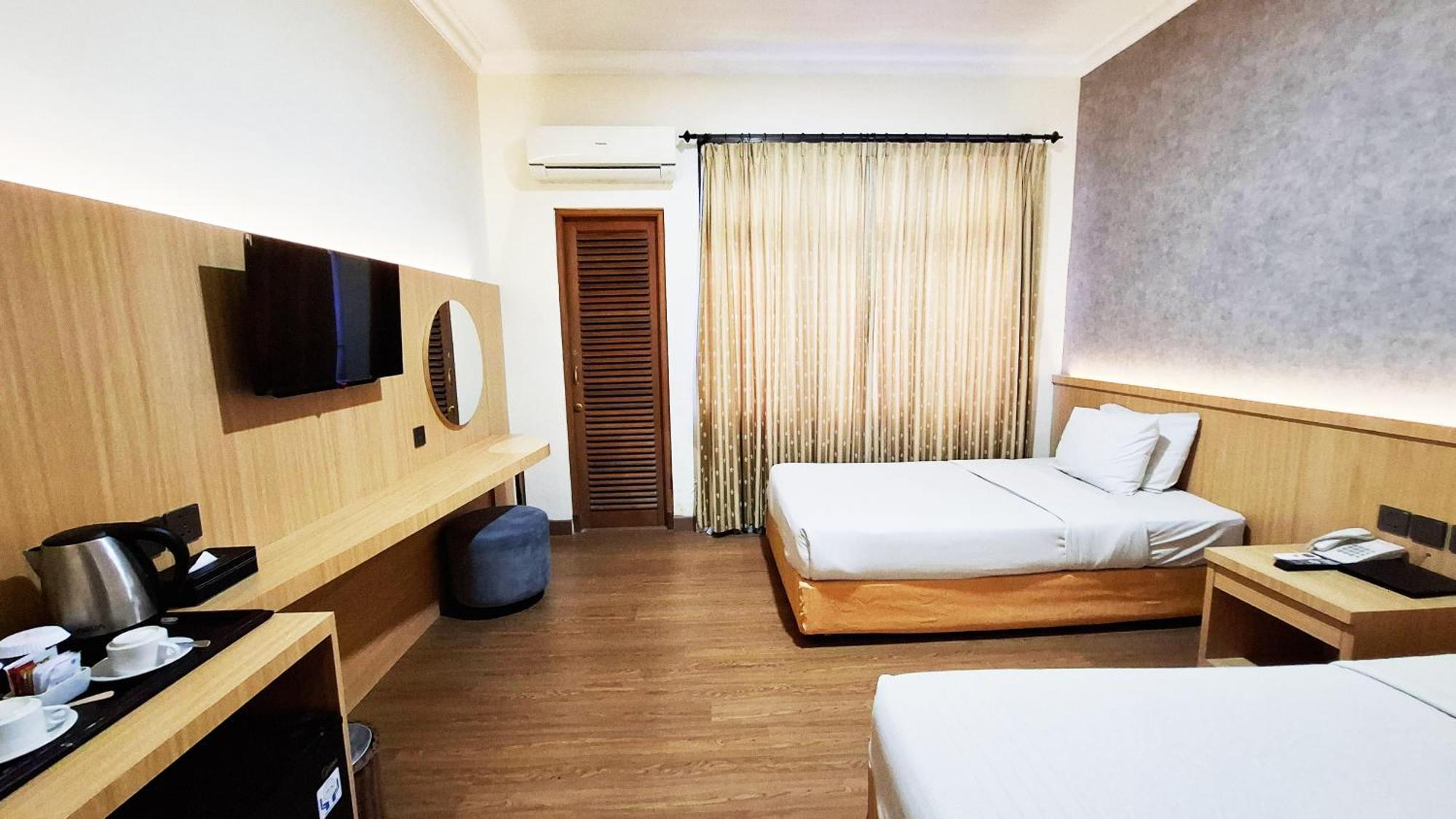 Mmugm Hotel Pakualaman Extérieur photo