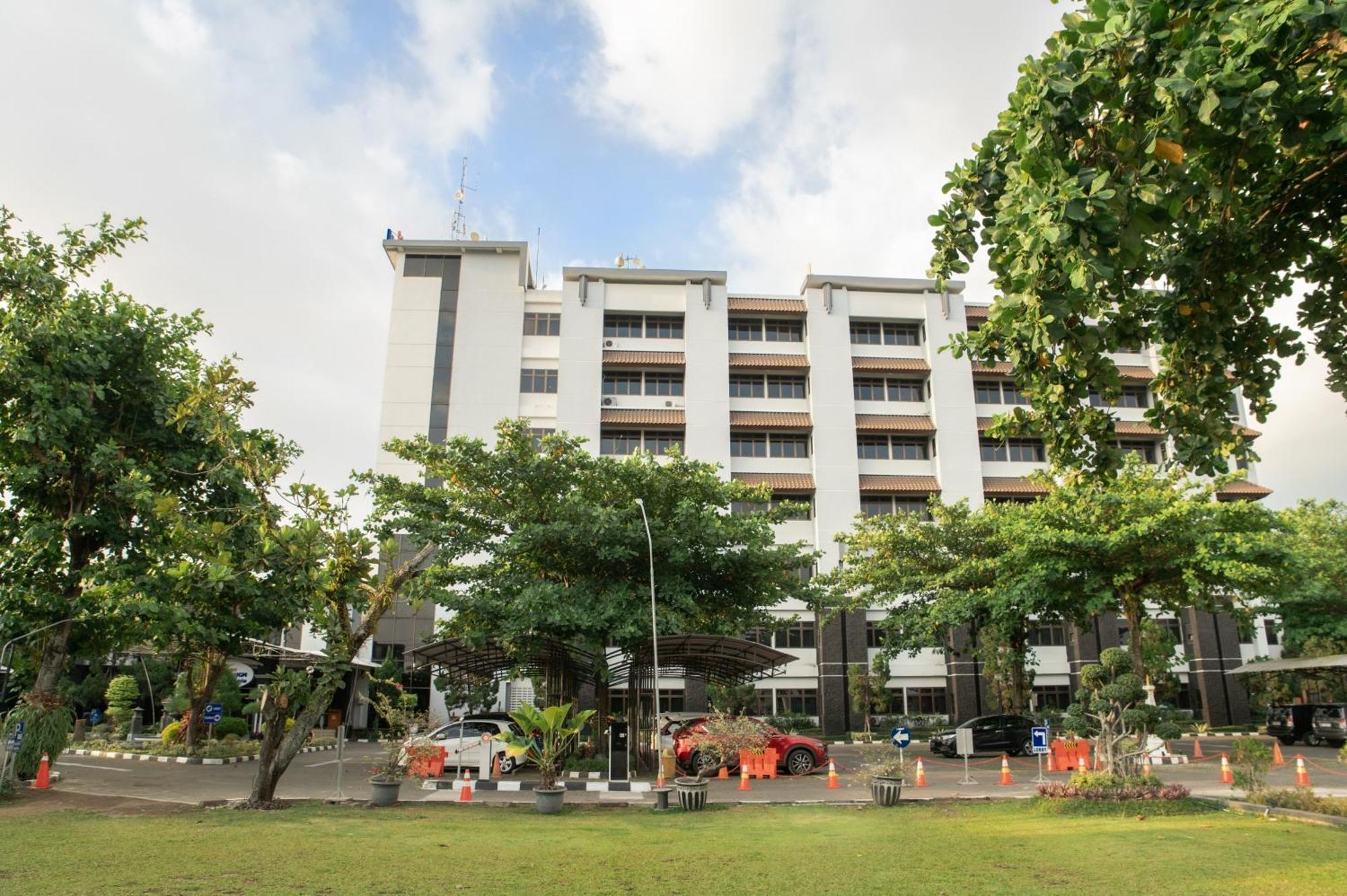 Mmugm Hotel Pakualaman Extérieur photo